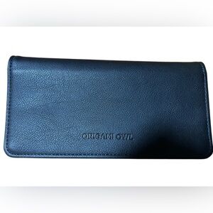 “Silver Lining” black wallet